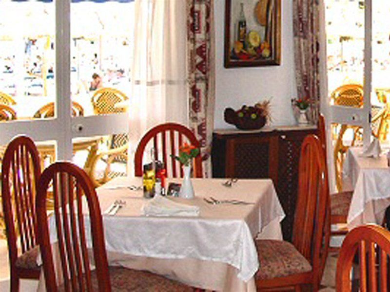 Carabela Hotel Peguera Bagian luar foto