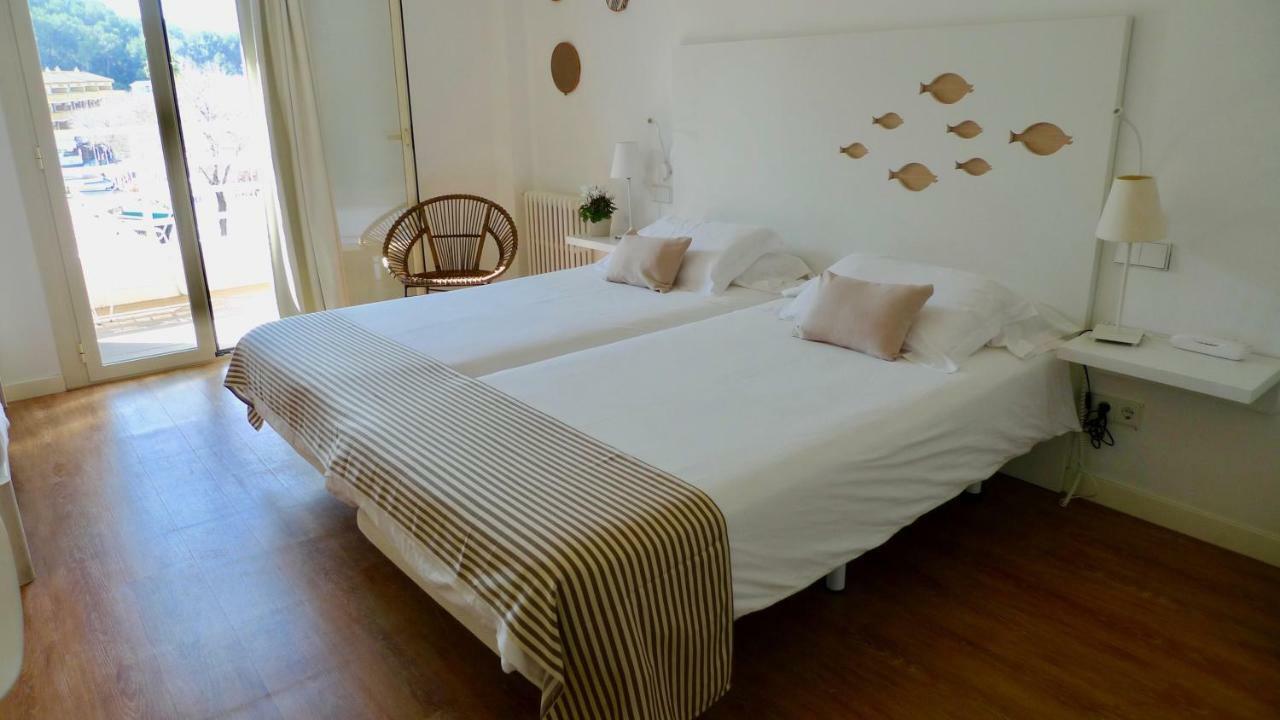 Carabela Hotel Peguera Bagian luar foto