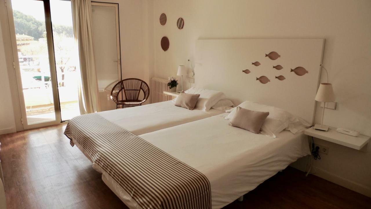 Carabela Hotel Peguera Bagian luar foto